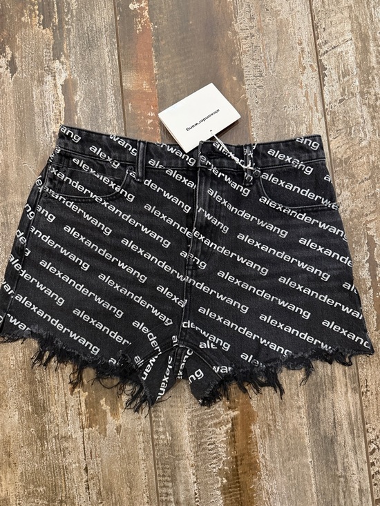 Alexander Wang Pants - Alexander Wang Black Logo-Print Frayed Denim Shorts